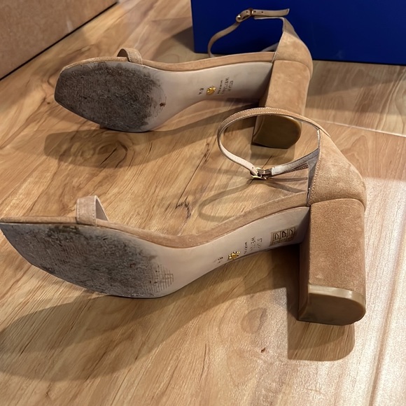 Stuart Weitzman Amelina Block Heel Suede sandals - Picture 5 of 11
